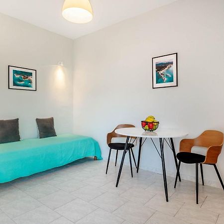 Elena-Stella Apartments أريلاز المظهر الخارجي الصورة