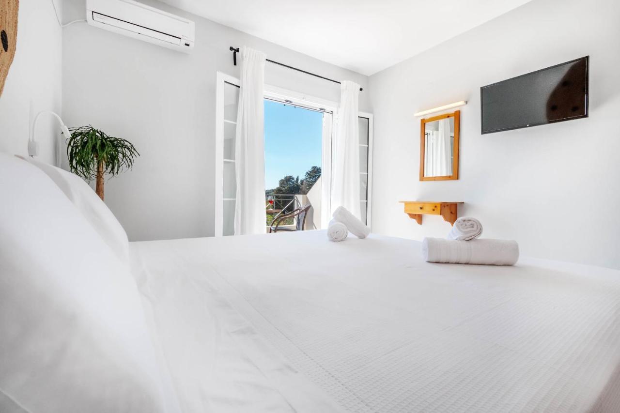 Elena-Stella Apartments أريلاز المظهر الخارجي الصورة